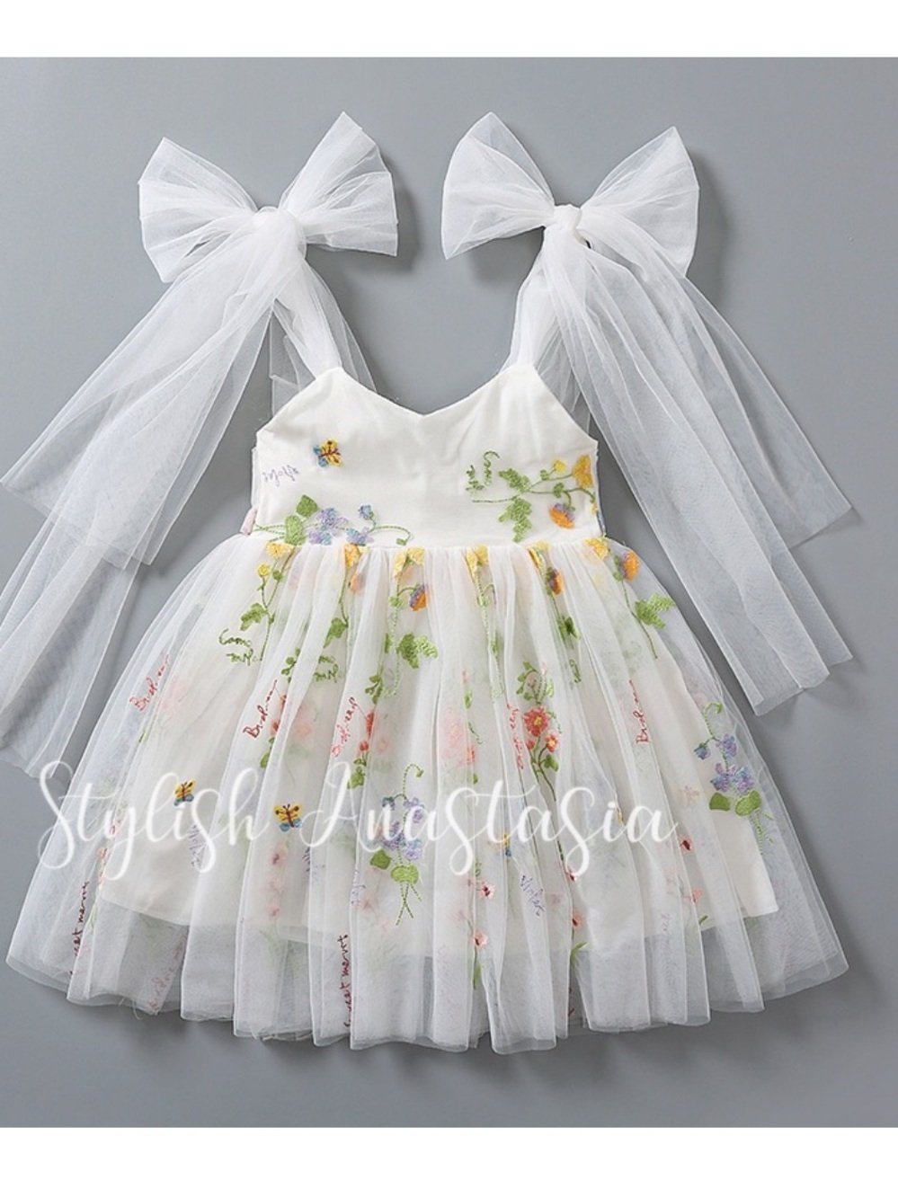 Flower girl dress White Floral Tulle Bow Dress